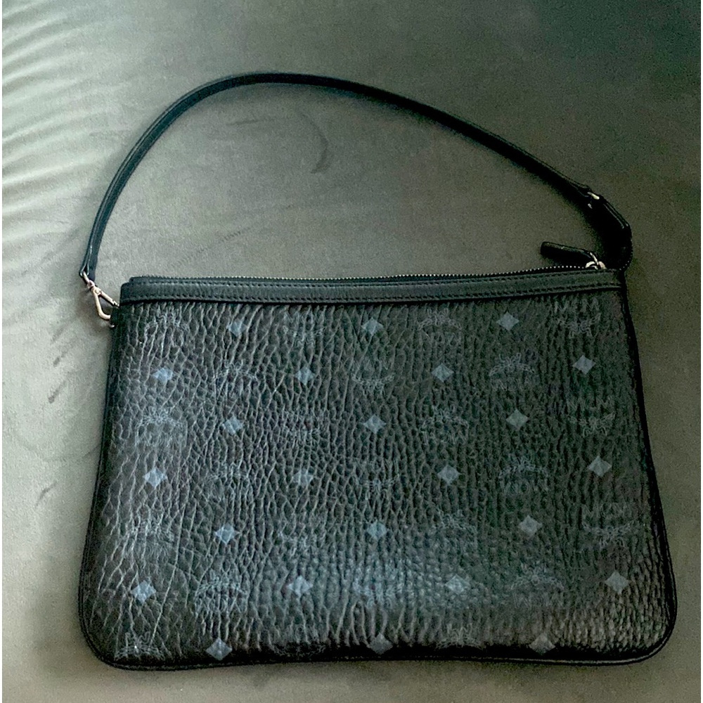 AUTHENTIC MCM Black , Excellent Condition inside and out!